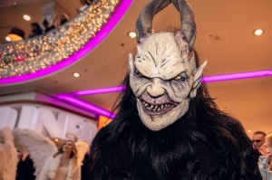 Perchtenlauf Bild 17
