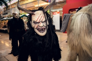 Perchtenlauf Bild 56