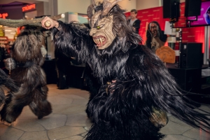 Perchtenlauf Bild 60