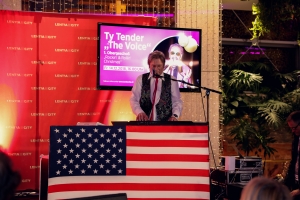 Adventkonzert Ty Tender Bild 4