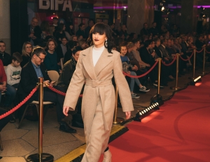 WE ARE FASHION 2019 Bild 82