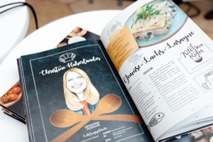 OÖ Charity Promi Kochbuch Präsentation Bild 58