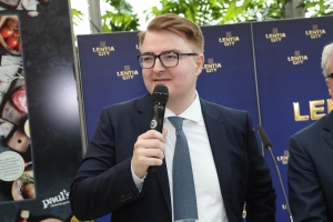 OÖ Charity Promi Kochbuch Präsentation Bild 92
