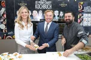 OÖ Charity Promi Kochbuch Präsentation Bild 7