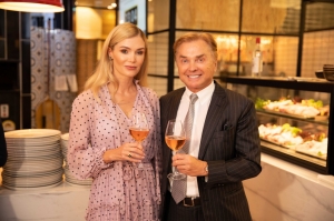 SURACE Opening Bild 81