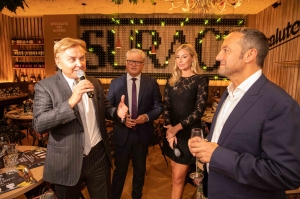 SURACE Opening Bild 3