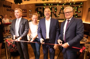 SURACE Opening Bild 41