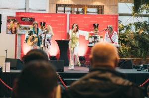 Adventkonzert Abba Xmas Show Bild 13