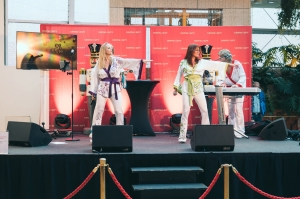 Adventkonzert Abba Xmas Show Bild 50