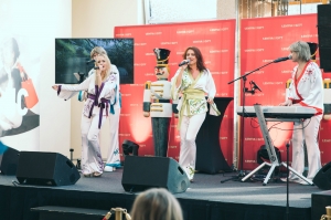 Adventkonzert Abba Xmas Show Bild 6