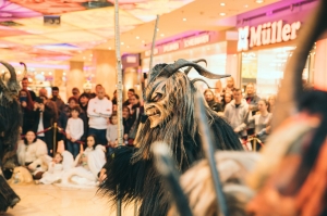 Perchtenlauf Bild 52
