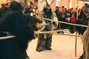 Perchtenlauf Bild 84