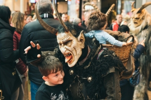 Perchtenlauf Bild 32