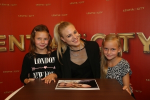 Gala Show mit Stargast Larissa Marolt Bild 25